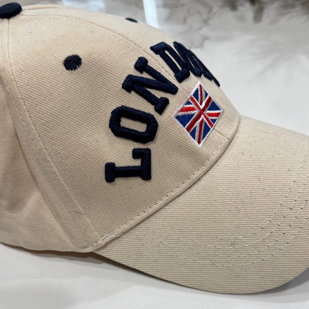London Cap with Flag Embroidery - Picture 6 of 9